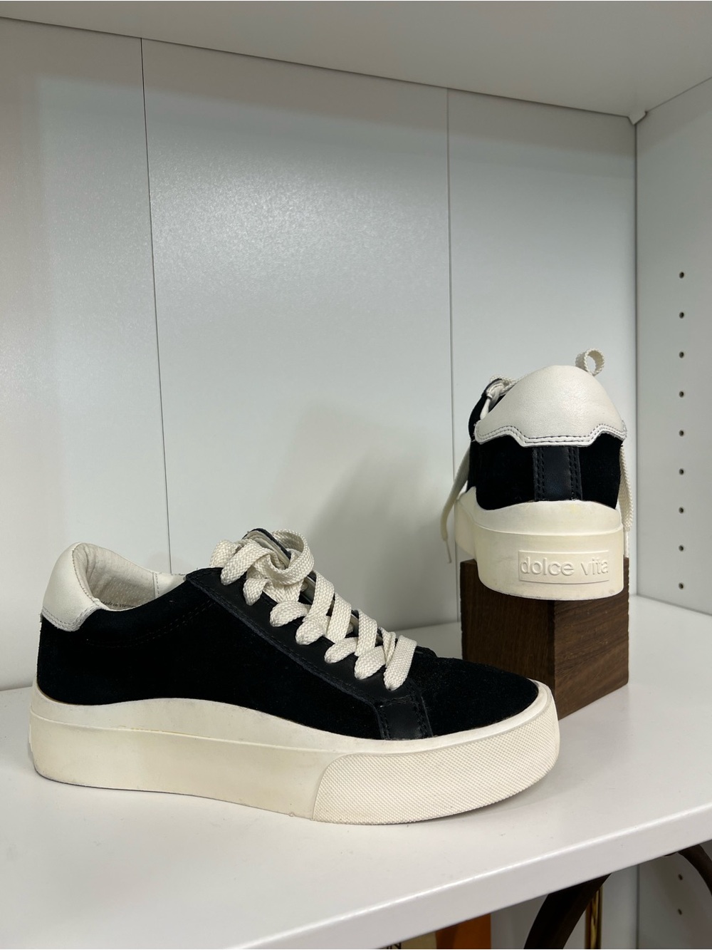Dolce Vita Black and White Suede Platform Sneakers size 6